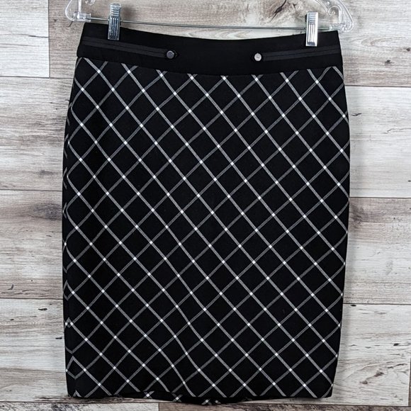 The Limited* Women's‎ Half Back Zipper Fully Lined Midi Pencil Skirt~ Size 4 - Picture 2 of 10